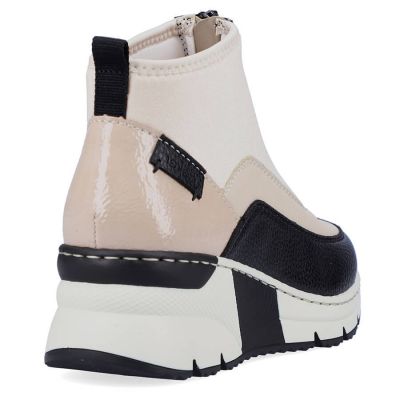 26. Rieker W RKR608 ankle boots beige