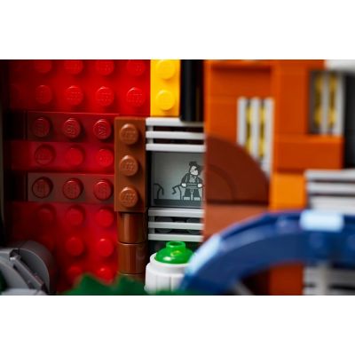 13. LEGO DC Super Heroes 76271 Batman: Gotham from The Animated Series