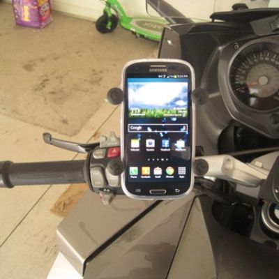 6. RAM MOUNT X-Grip™ handlebar mount RAM-B-149Z-UN7U