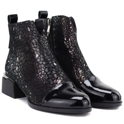 7. Women's leather ankle boots with heels in black and silver D&A S.Barski LZ62-2043