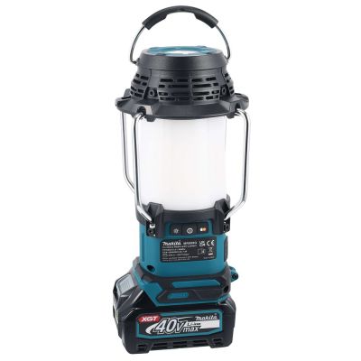 4. Makita Radio MR009GZ 12/14.4/18/40V XGT MR009GZ with lamp and flashlight