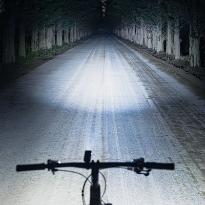 8. Rockbros 24310006001 Front Bike Light 400 lm + Micro USB Cable - USB-A - Black