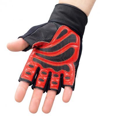 34. Black / Red HMS RST01 gym gloves