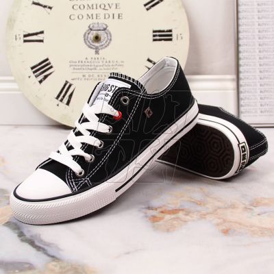 18. Shoes, sneakers Big Star W T274023 INT346