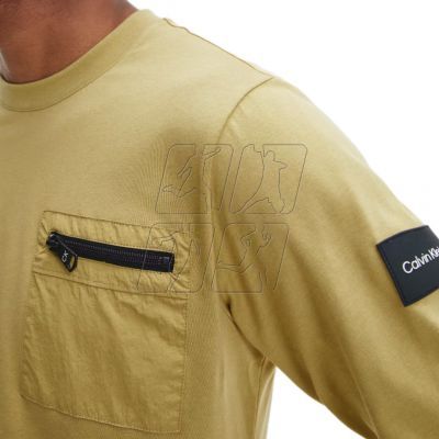 10. Calvin Klein Longsleeve Tech Repreve M K10K109080 sweatshirt