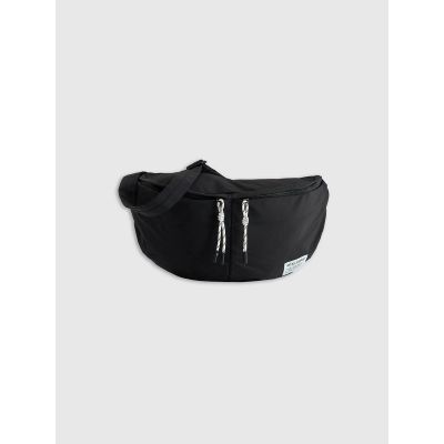 2. Shoulder bag 4F 4FRAW25ASBGU104-20S