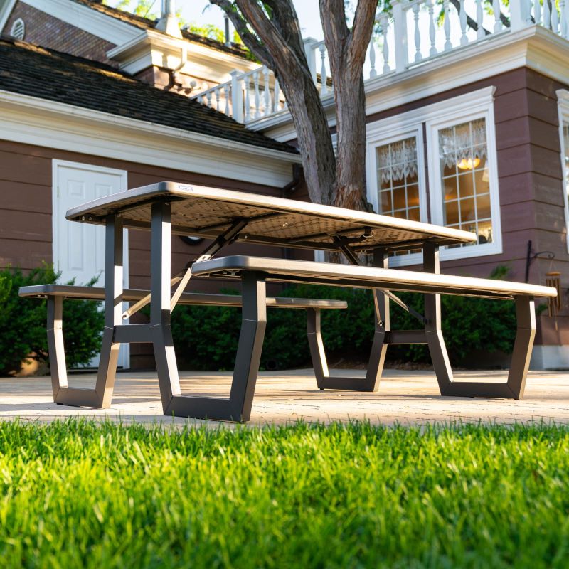 44. Lifetime 60346 Garden Set