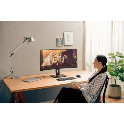 11. Viewsonic VG3456C Computer Monitor 86.4 cm (34") 3440 x 1440 px UltraWide Quad HD LED Black