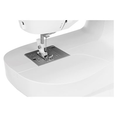 5. Singer M1605 sewing machine