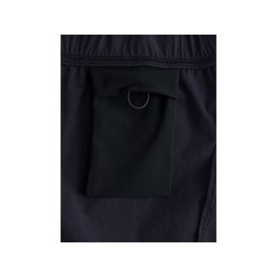 5. Peak Performance M Light Woven Shorts black