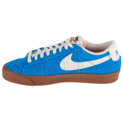 2. Nike Blazer Low 77 W FQ8060-400 shoes