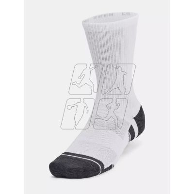 2. Under Armor socks 1379512-100