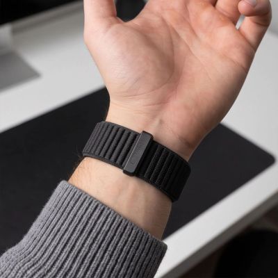 5. Tech-Protect NylonLoop Band for Apple Watch 44 / 45 / 46 / 49 mm – Black