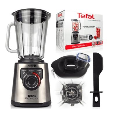 4. Tefal BL811D Stand Blender (1200W; silver)