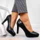 9. Pumps on the platform matte black W Sergio Leone