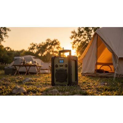 3. Blaupunkt PP35BT Survival radio player