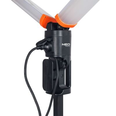 3. NEO tools 99-099 double lamp on a tripod 2x4300lm