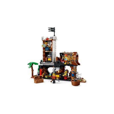 13. LEGO Creator 3in1 31387 - Legendary Pirate Ship