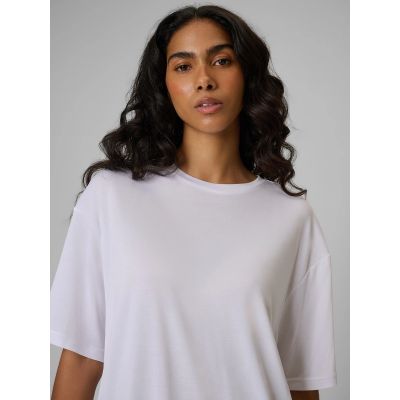 4. Women's loose plain T-shirt 4F 4FRSS26TTSHF4262-10S