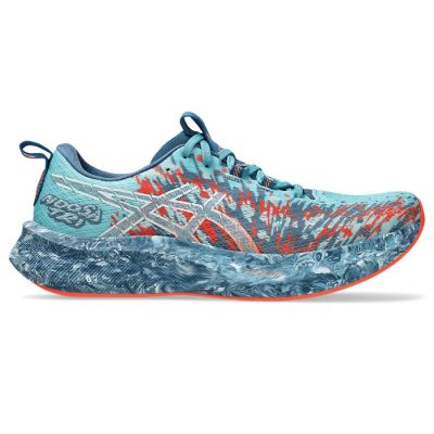 9. Asics Noosa Tri 16 Running Shoes