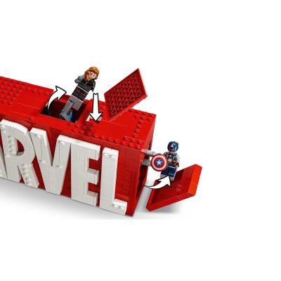 5. LEGO MARVEL SUPER HEROES 76313 MARVEL logo with minifigures
