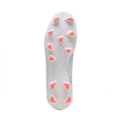 6. Puma Future 8 Play FG/AG M 108602 01 football boots