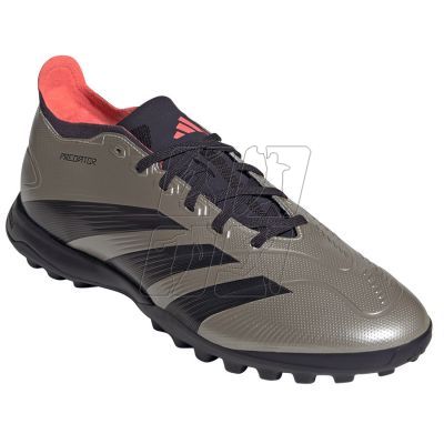 4. Adidas Predator League TF M IF6376 football boots