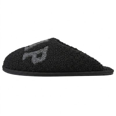 5. GAP women's slippers Plano II insulated slippers fashionable black
