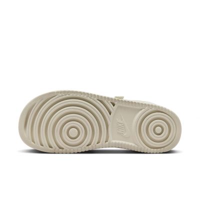 4. Nike Icon Classic SE W FJ2595-002 Sandals