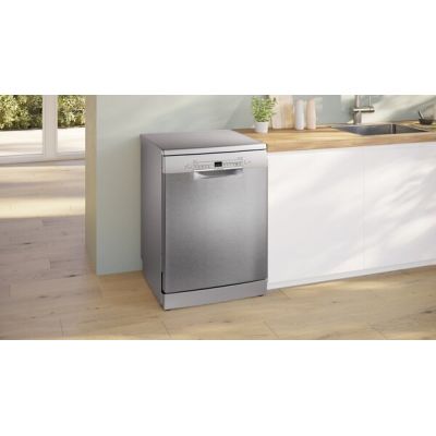 5. BOSCH SMS2HVI06E dishwasher