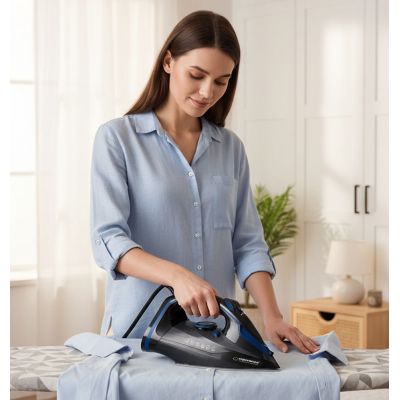 13. ESPERANZA STEAM IRON RAYON 2600W EHI012