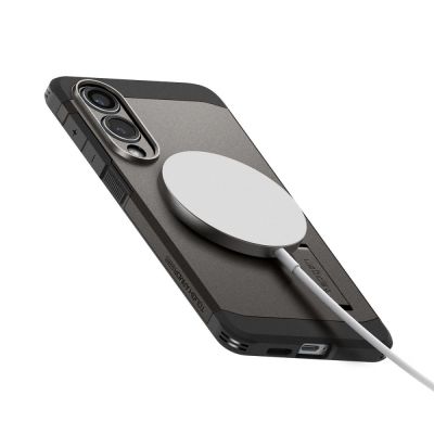 6. Spigen Tough Armor MagSafe Case for Samsung Galaxy S25 Edge - Gray/Black