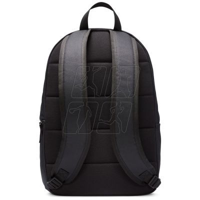 4. Nike Heritage backpack FN0878-010