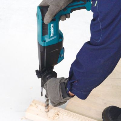 2. Makita Hammer Drill 800W HR2670FT 3.0J
