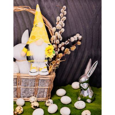 5. 25CM gnome drone in sneakers spring decoration