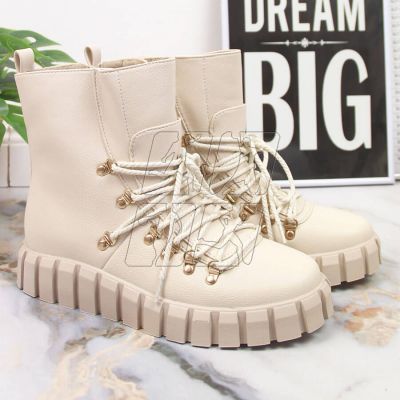 6. Insulated platform boots Potocki W WOL108B beige