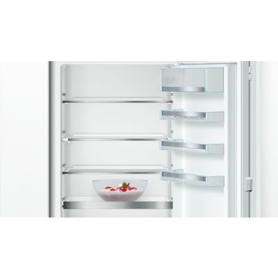 3. BOSCH KIS86AFE0 built-in refrigerator