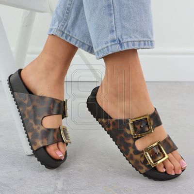 8. Zaxy RR285059 W INT2135D flip flops