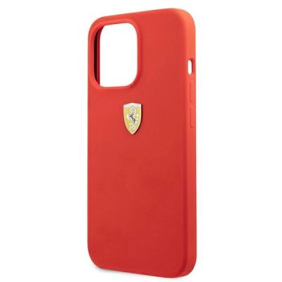 6. Ferrari FESSIHCP13XRE iPhone 13 Pro Max 6.7" red/red hardcase Silicone