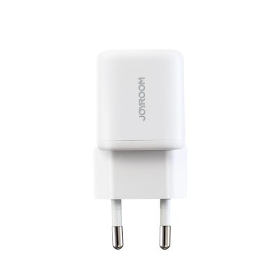 4. Joyroom JR-TG7 33W USB-A + USB-C wall charger with 30W USB-C - Lightning 1m cable - white