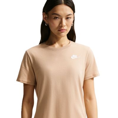 Nike Sportswear Club Essentials Women's T-Shirt DX7902-286