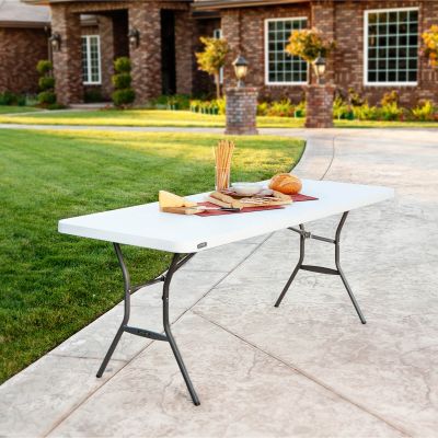 17. LIFETIME SEMI-COMMERCIAL FOLDING TABLE 183CM 25011