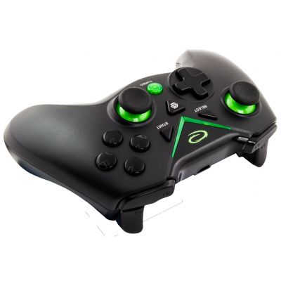 8. Esperanza EGG112K Wireless Gamepad (PC, PS3, Xbox One; black, green)