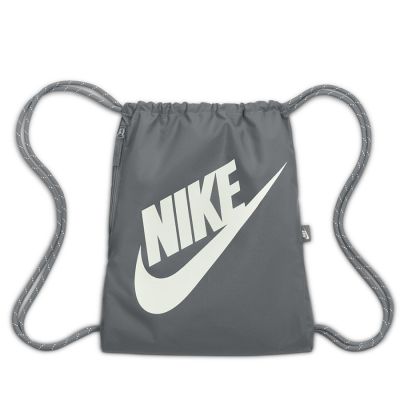 4. Nike Heritage Drawstring Bag DC4245-084