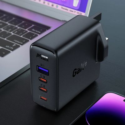 3. Fast charger GaN UK 100W Power Delivery 3x USB C 1x USB - black