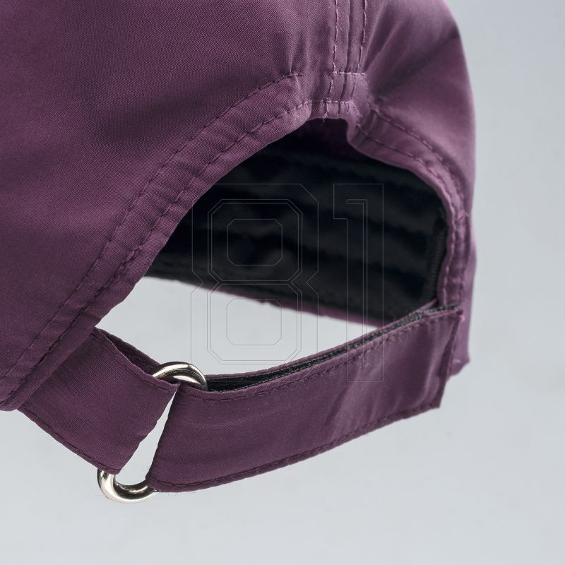 5. Hi-Tec Makado Cap 92800593755