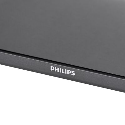 9. Philips 43PUS7810/12 QLED 43'' 4K Ultra HD Titan OS Dolby Digital Plus DVB-T2 Black TV