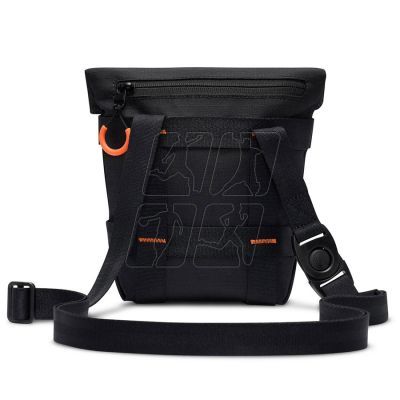 2. Nike Sportswear HF8106-010 bag, pouch