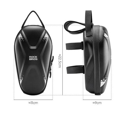 8. Rockbros bag 3011006301 for the handlebar of a bicycle or scooter 1.3 l - black