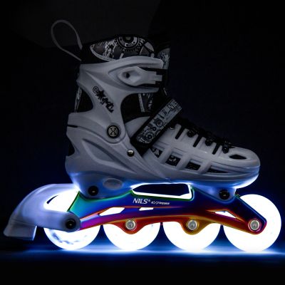2. NH10905 4in1 LED WHITE ROLLER SKATES WITH RAINBOW HOCKEY BLADE SIZE M (35-38) NILS EXTREME